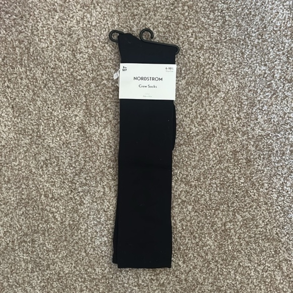 NWT Nordstrom Classic Black Crew Socks Women’s Size 6 - 10.5